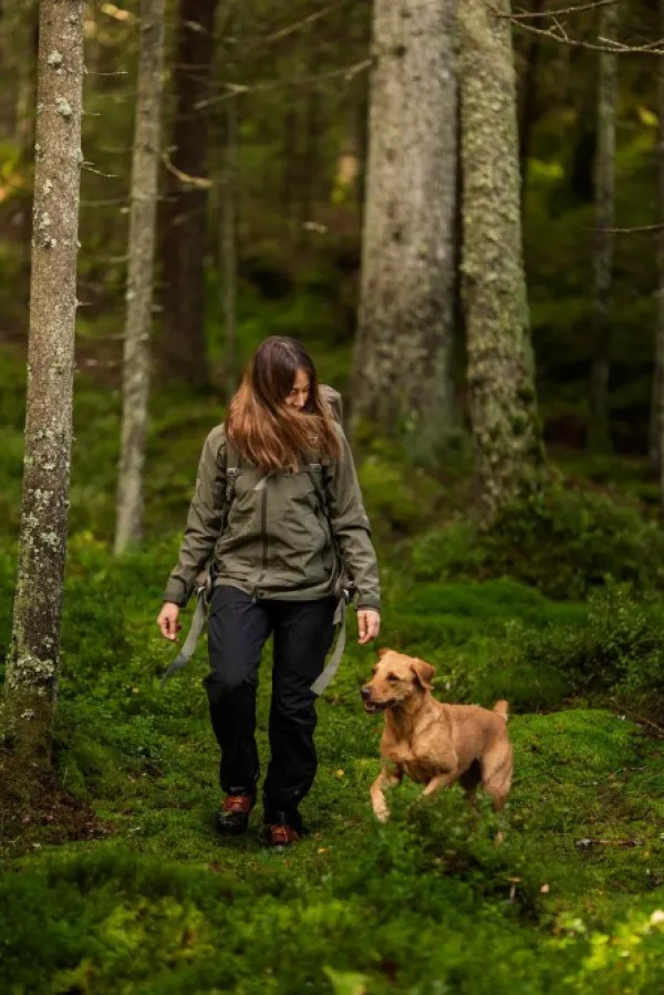 Lundhags Laka naisten ulkoiluhousut musta