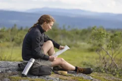 Pinewood Abisko Power Fleece naisten fleecetakki, musta